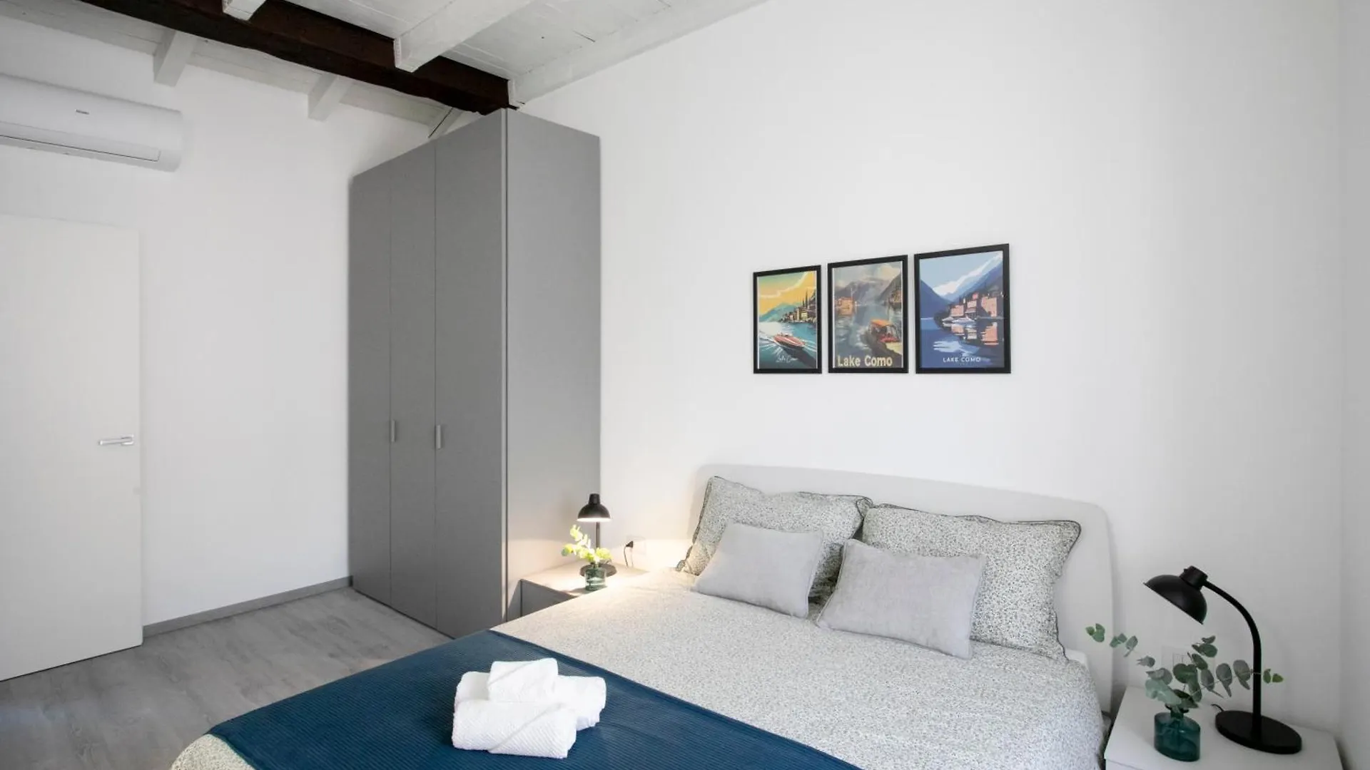 Apartment La Trave In Como City Center 0*,  Italia