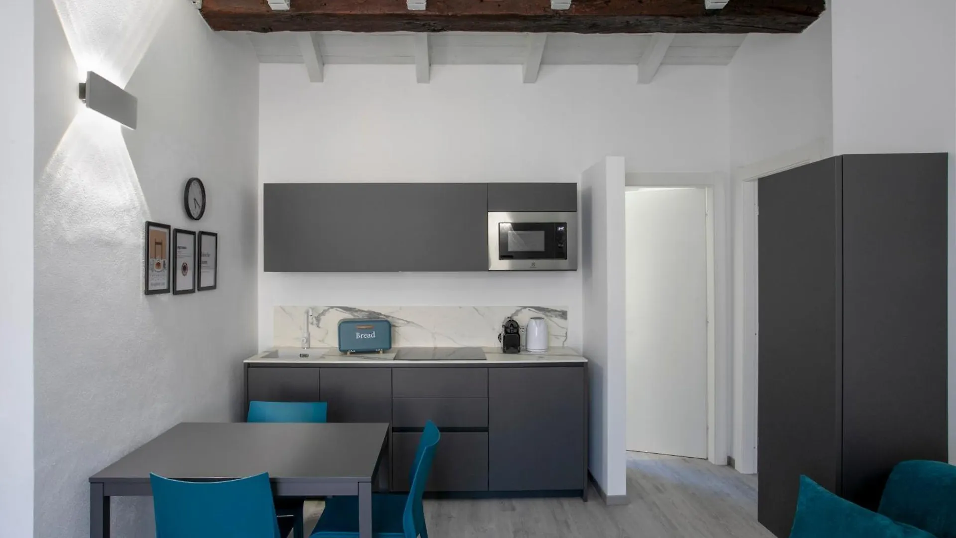 Apartment La Trave In Como City Center Italia